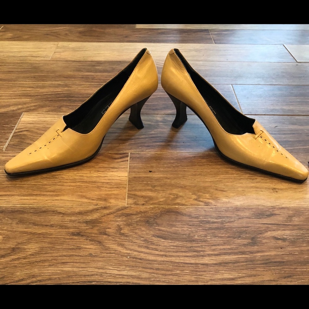 Charles Beige Triangle Heel with Pointed Toe